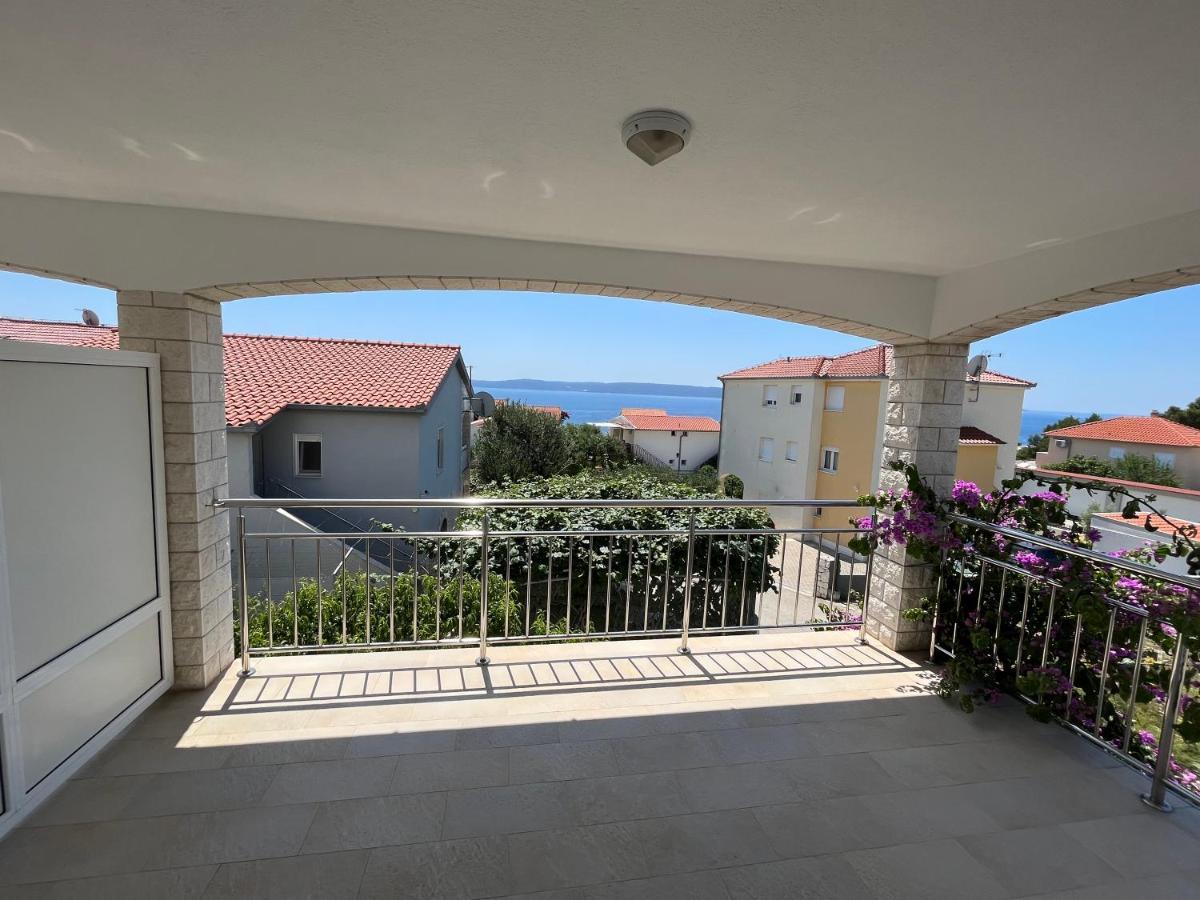 Apartmani Emil Trogir Exterior photo