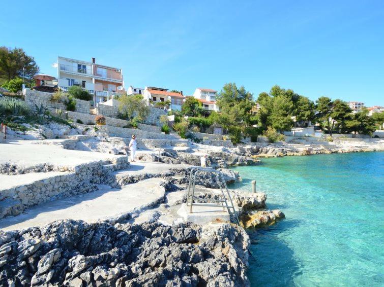 Apartmani Emil Trogir Exterior photo